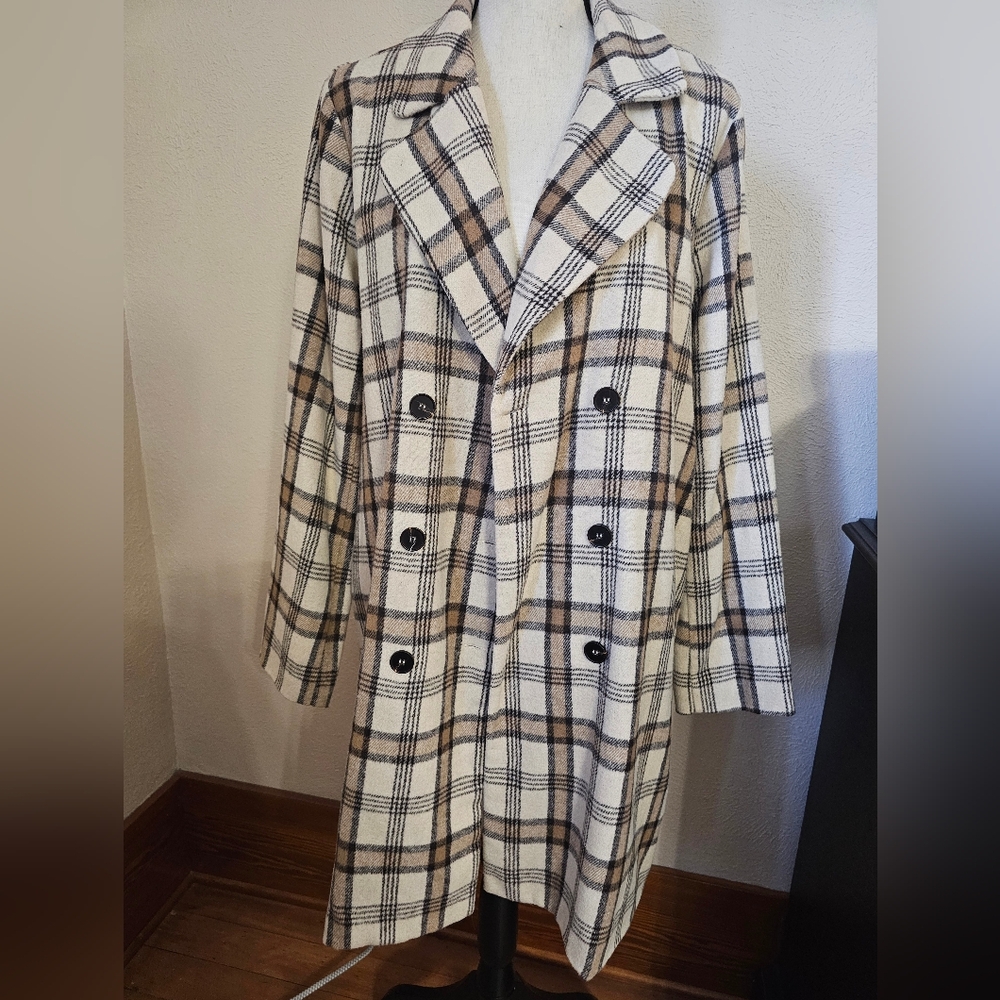 Doe & Rae Black and Cream Plaid Trench Coat